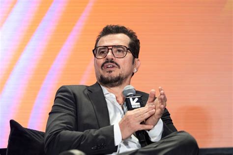 家庭影院D1 Y 開啟智能娛樂新紀元，實業投資的創新機遇